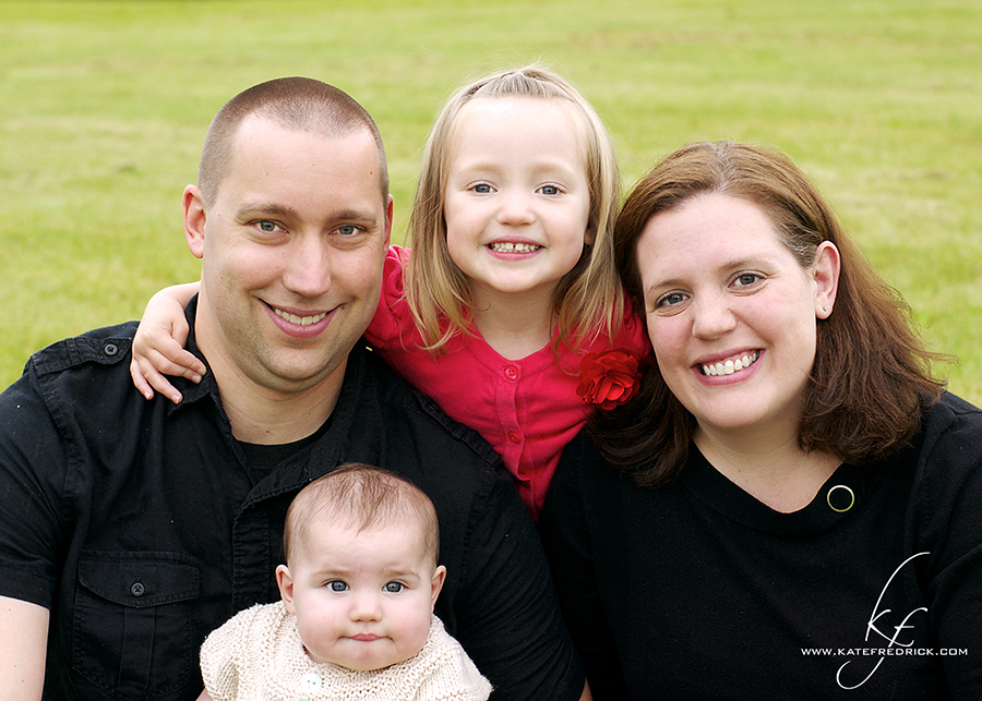 Kate Fredrick Photography, Round Lake Beach IL Photographer, Family park photography